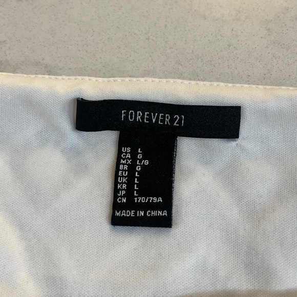 Forever 21 White Geometric Net Lace Mini Skirt Large - Picture 3 of 3